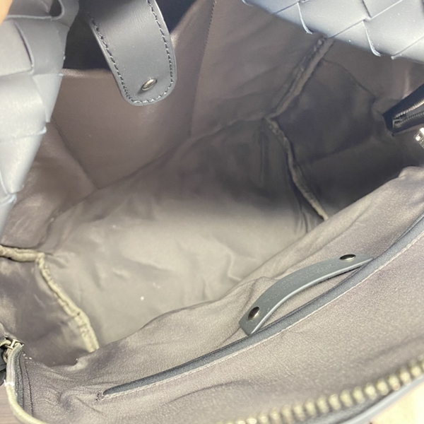 ボッテガヴェネタバッグ角部分ディテール